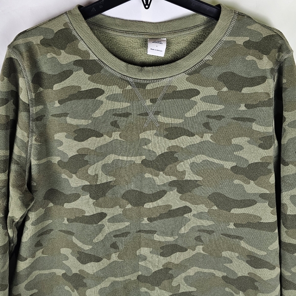 Amazon Essentials Camo Sweatshirt Pullover Size L Gorpcore Fall Loungewear Comfy - Picture 4 of 6